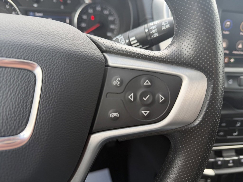 Used 2024 GMC Terrain SLE image 22