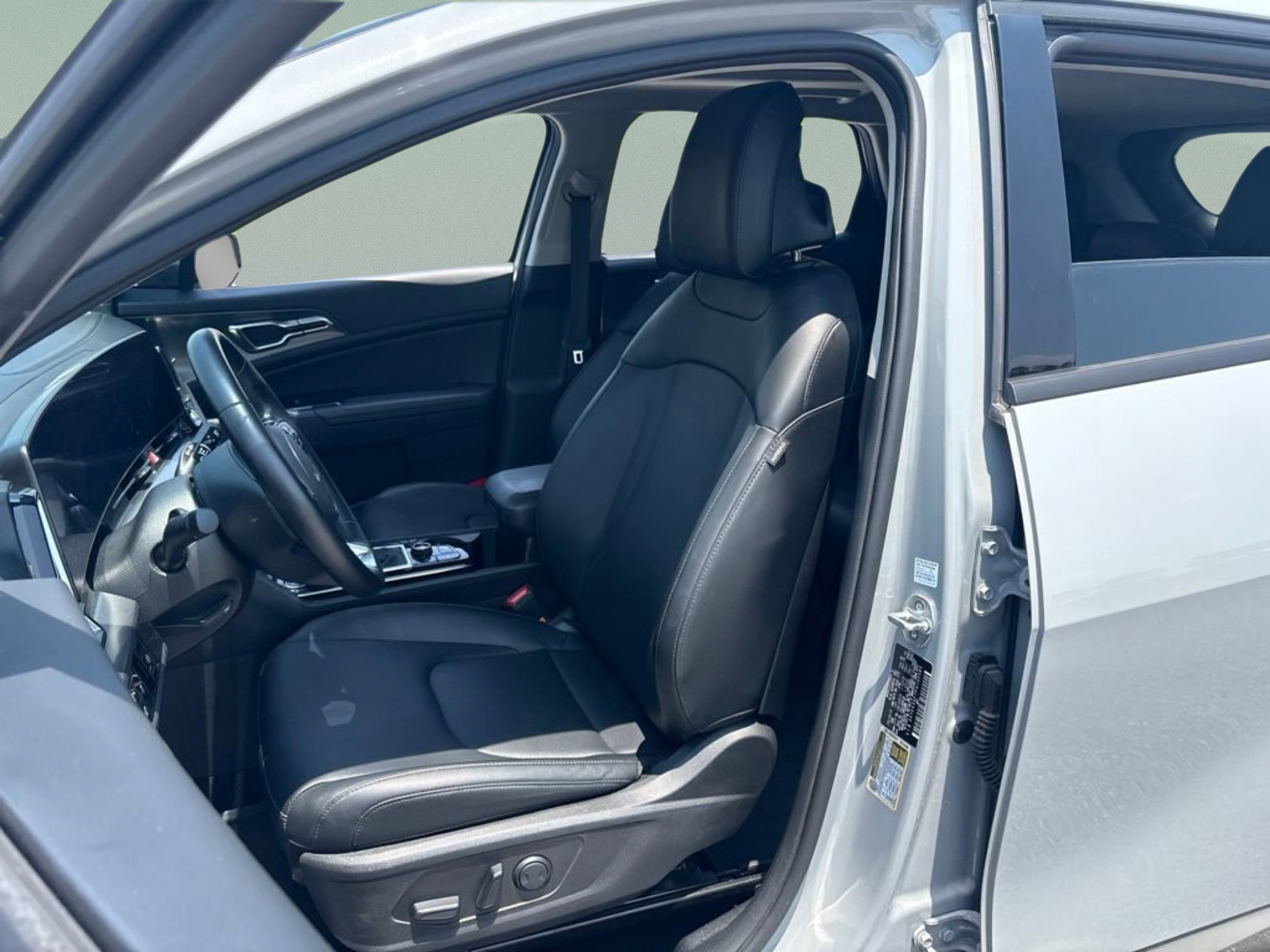 Used 2023 Kia Sportage SX FWD image 23