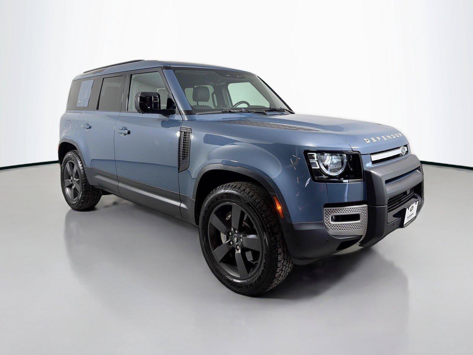 Certified 2021 Land Rover Defender 110 SE AWD/4WD image 3