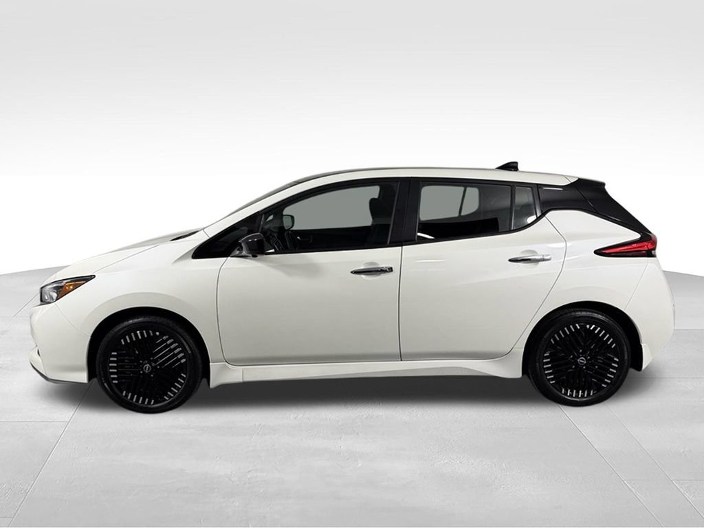 Used 2025 Nissan Leaf SV Plus FWD image 10