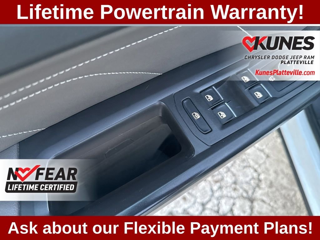 Used 2022 Volkswagen Atlas Cross Sport SEL Premium R-Line image 14