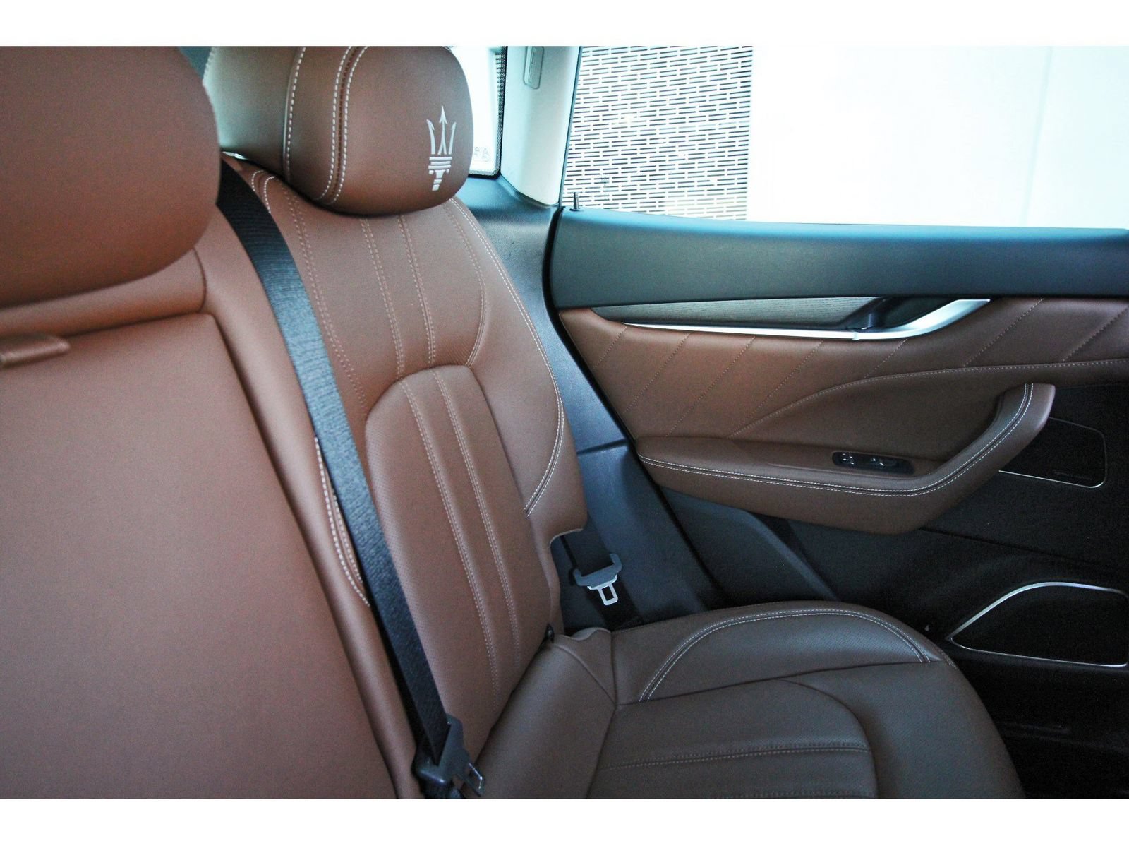 Used 2022 Maserati Levante Modena S AWD/4WD image 13