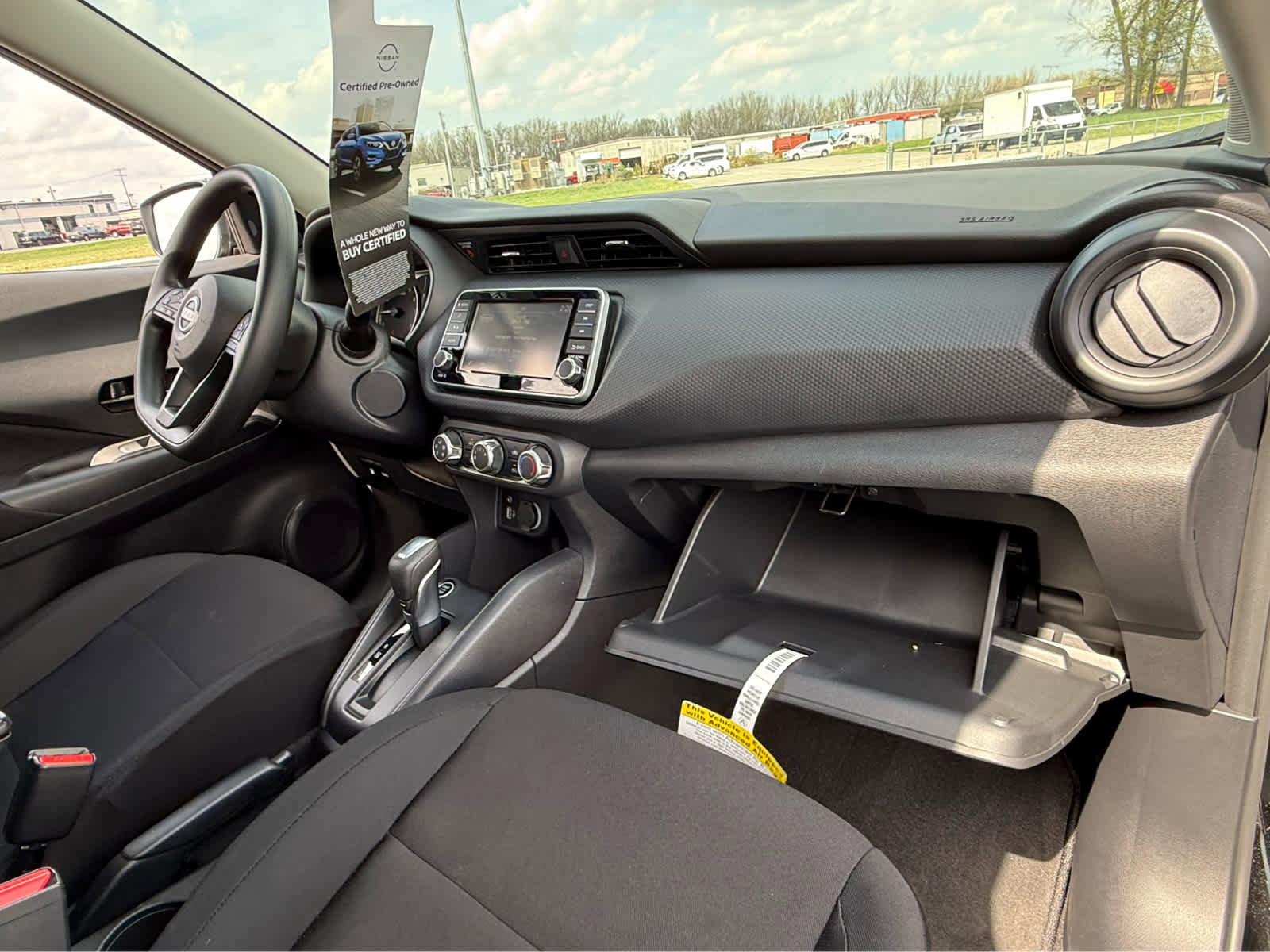 Used 2025 Nissan Kicks Play S FWD image 12