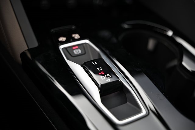 New 2025 Audi Q5 Prestige image 40