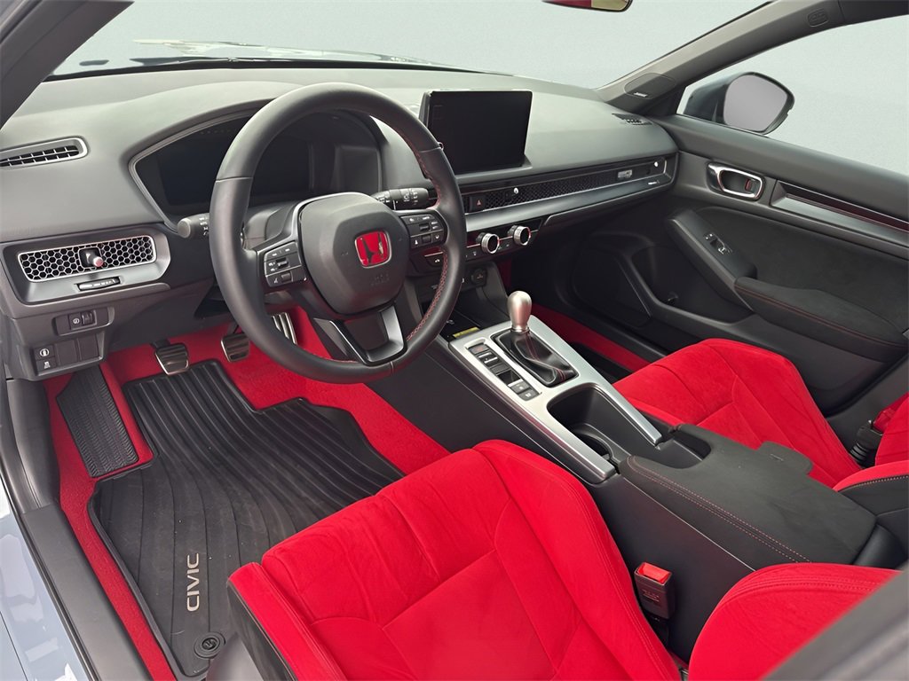 Used 2025 Honda Civic Type R image 15