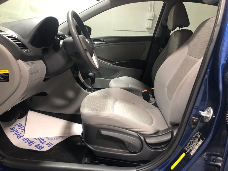 Used 2017 Hyundai Accent SE image 17