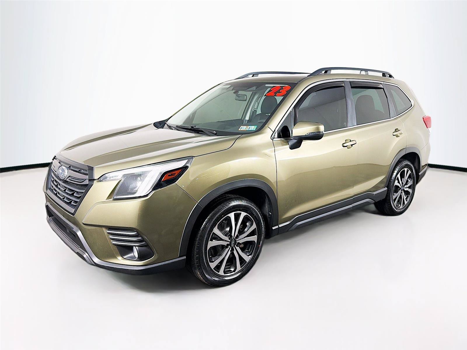 Used 2023 Subaru Forester Limited AWD/4WD image 7