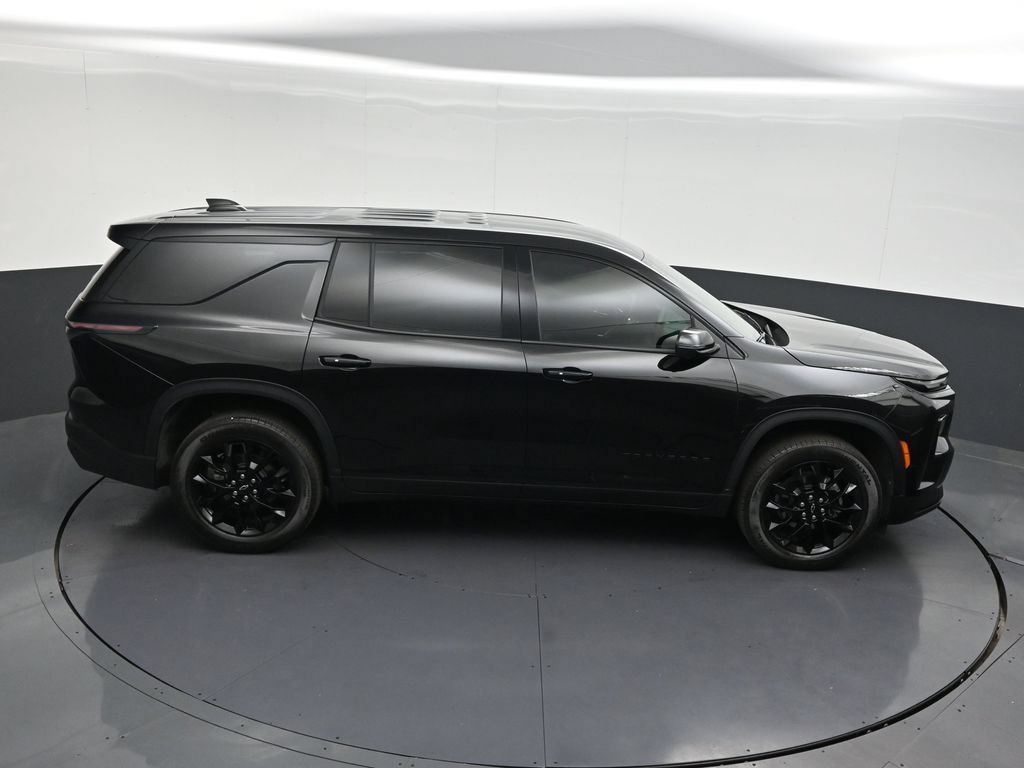 Used 2024 Chevrolet Traverse LS w/ Midnight/Sport Edition FWD image 20