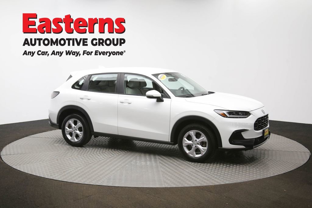 Used 2023 Honda HR-V LX image 45