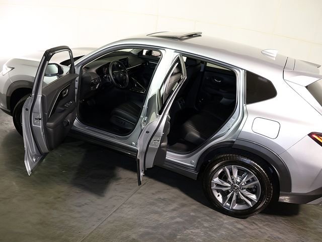Certified 2025 Acura ADX AWD image 5