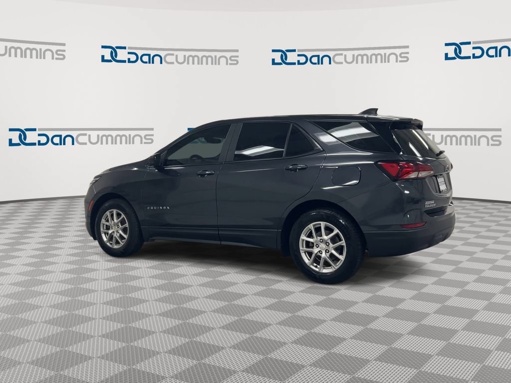 Used 2022 Chevrolet Equinox LS FWD image 6