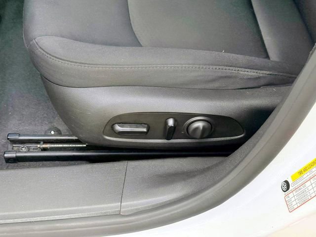 Used 2023 Chevrolet Malibu LT w/ Driver Confidence Package FWD image 16