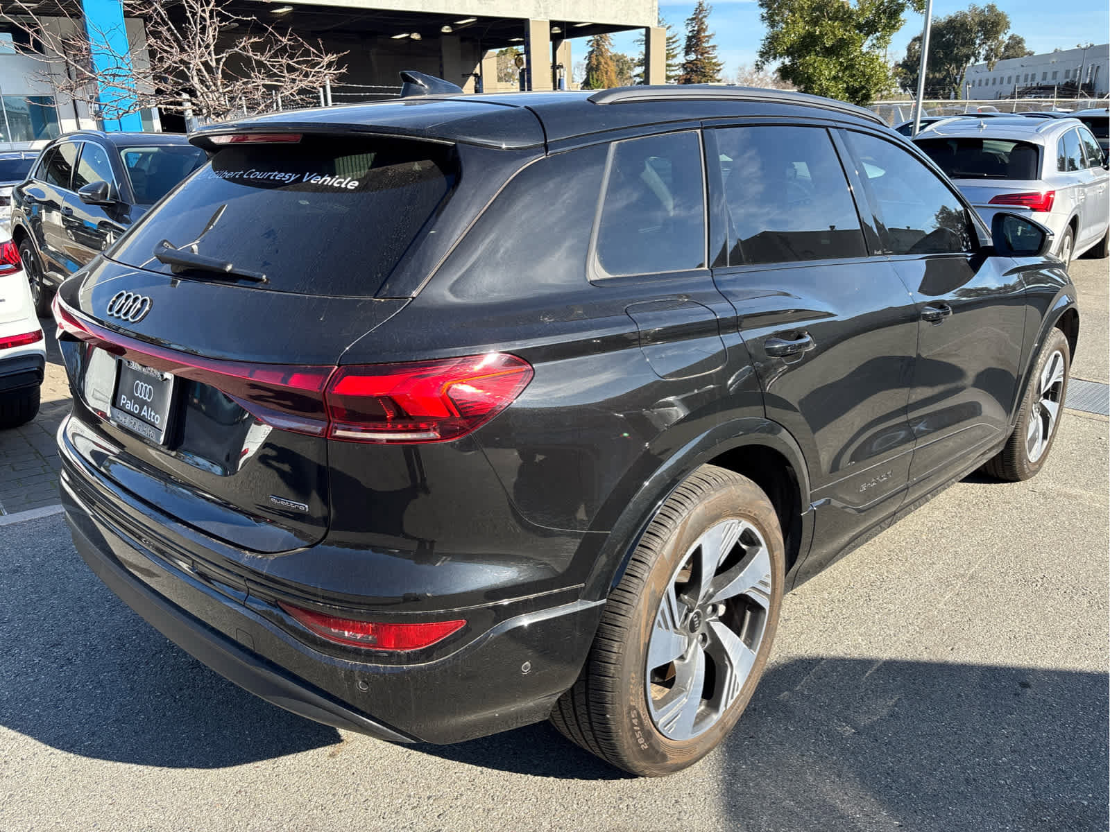 Used 2025 Audi Q6 e-tron Premium Plus w/ Premium Plus image 3