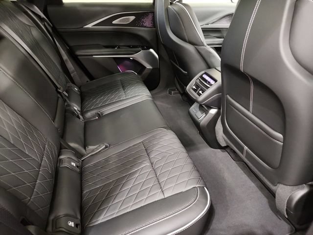New 2026 Cadillac Lyriq V AWD/4WD image 29