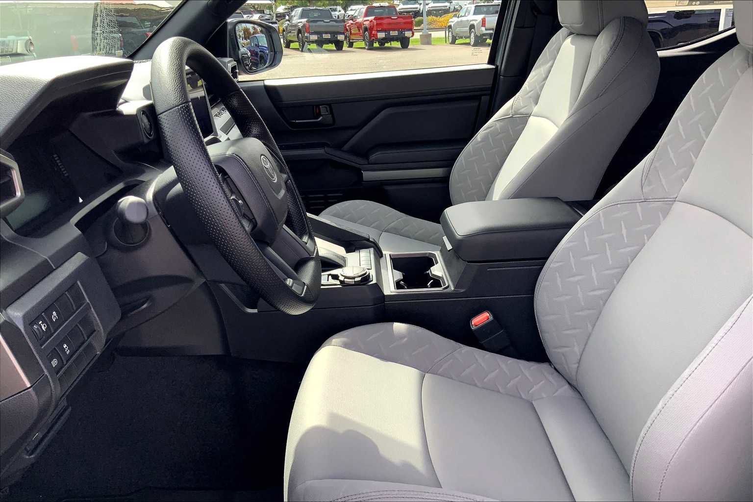 New 2025 Toyota Tacoma SR5 image 9