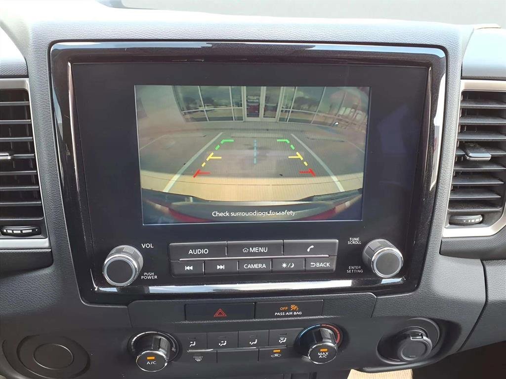 Used 2022 Nissan Frontier SV w/ Technology Package image 15