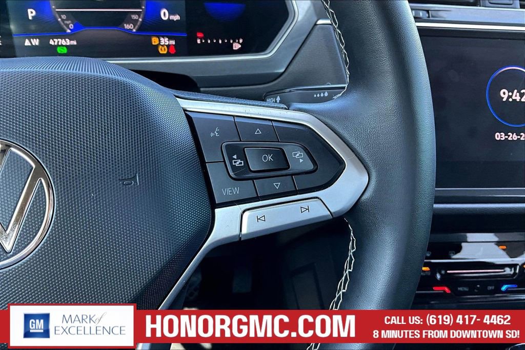 Used 2022 Volkswagen Tiguan SE FWD image 12