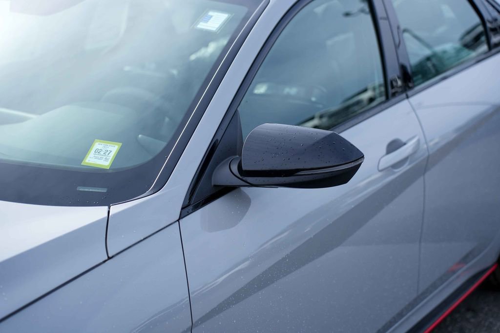 Used 2025 Hyundai Elantra N image 10