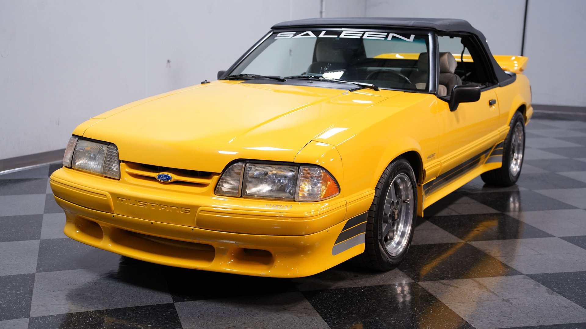 Used 1989 Ford Mustang LX image 16