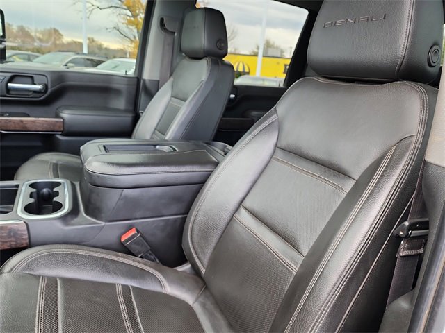 Used 2022 GMC Sierra 3500 Denali image 17