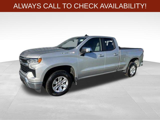 Used 2022 Chevrolet Silverado 1500 LT w/ Convenience Package II AWD/4WD image 3