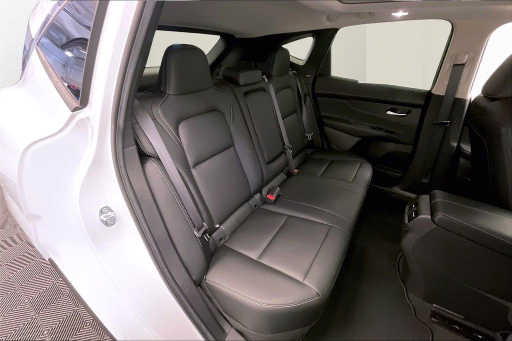 Certified 2025 Nissan Murano SL image 18