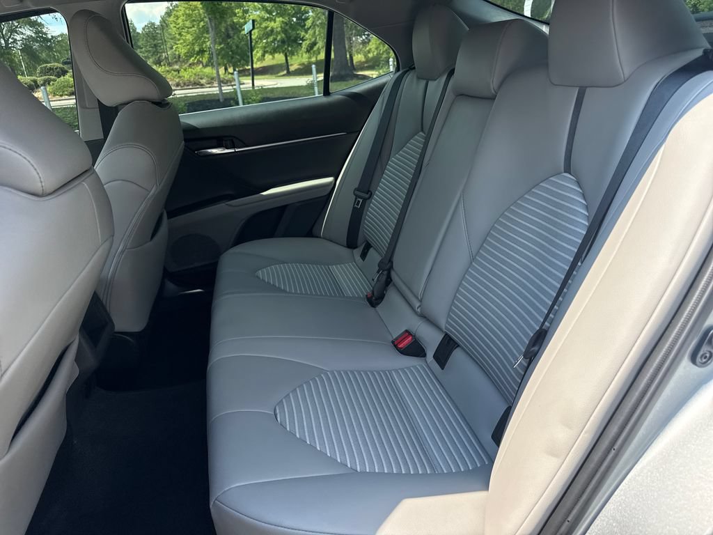 Used 2024 Toyota Camry SE FWD image 32