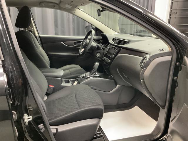 Used 2021 Nissan Rogue Sport S FWD image 11