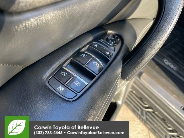 Used 2015 INFINITI QX80 4WD w/ Deluxe Technology Package image 11