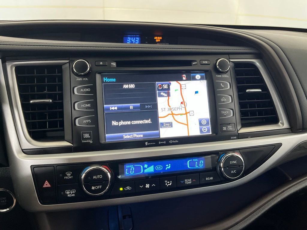 Used 2018 Toyota Highlander Limited Platinum AWD/4WD image 58