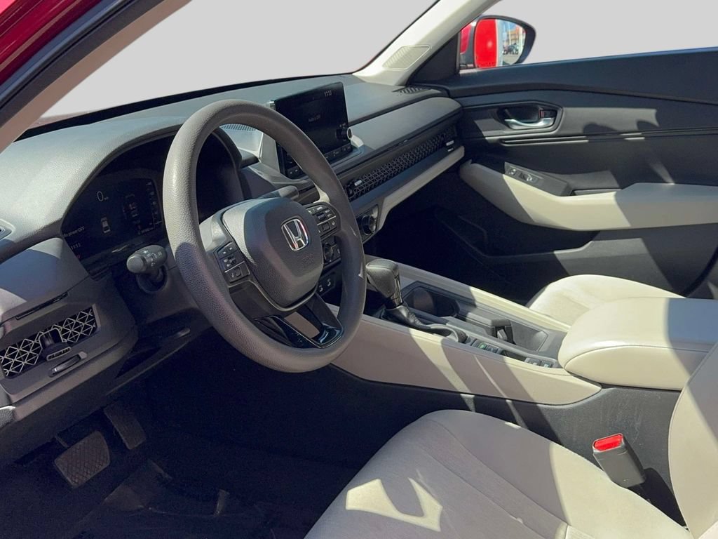 Used 2023 Honda Accord EX image 30