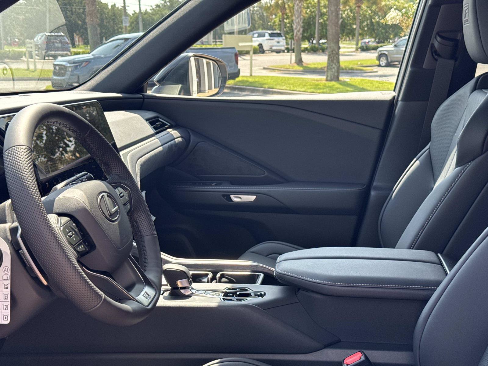 New 2026 Lexus TX 500h AWD image 14