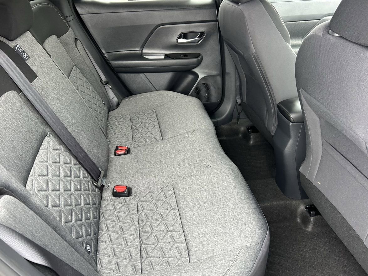 New 2026 Nissan Kicks SV image 14