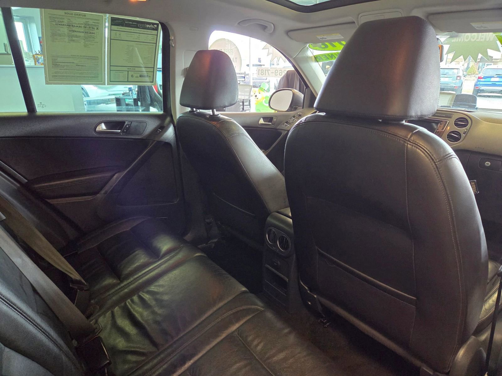 Used 2016 Volkswagen Tiguan SEL image 59