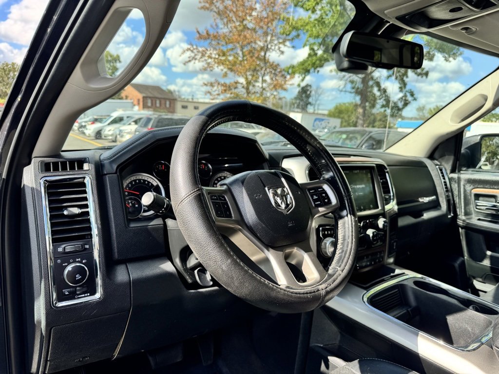 Used 2018 RAM 1500 Laramie w/ Convenience Group image 9