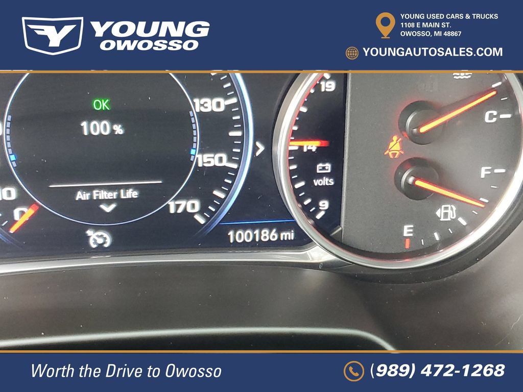 Used 2021 Chevrolet Blazer RS w/ Enhanced Convenience Package FWD image 12