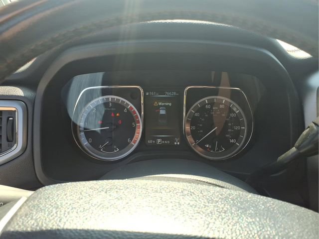 Used 2016 Nissan Titan Platinum Reserve image 17