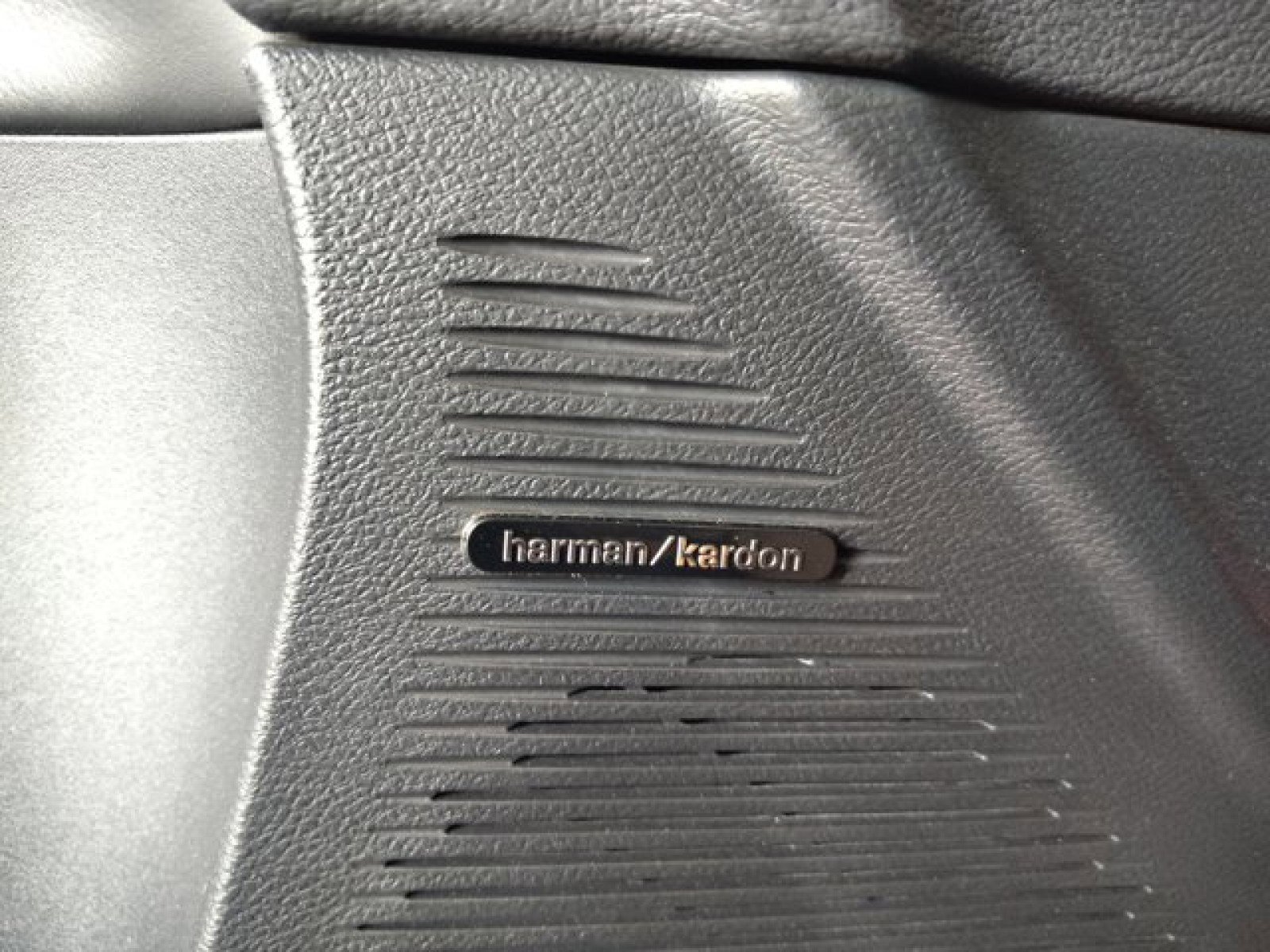 Used 2017 Dodge Challenger SRT Hellcat image 25