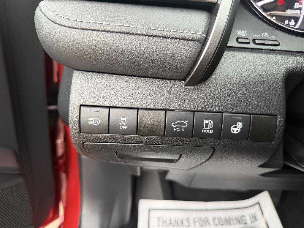 Used 2021 Toyota Camry SE w/ Cold Weather Package AWD/4WD image 12