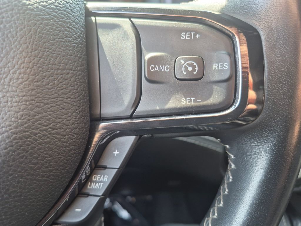 Used 2023 RAM 1500 Limited AWD/4WD image 32