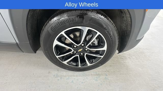 Used 2025 Chevrolet TrailBlazer LT image 9