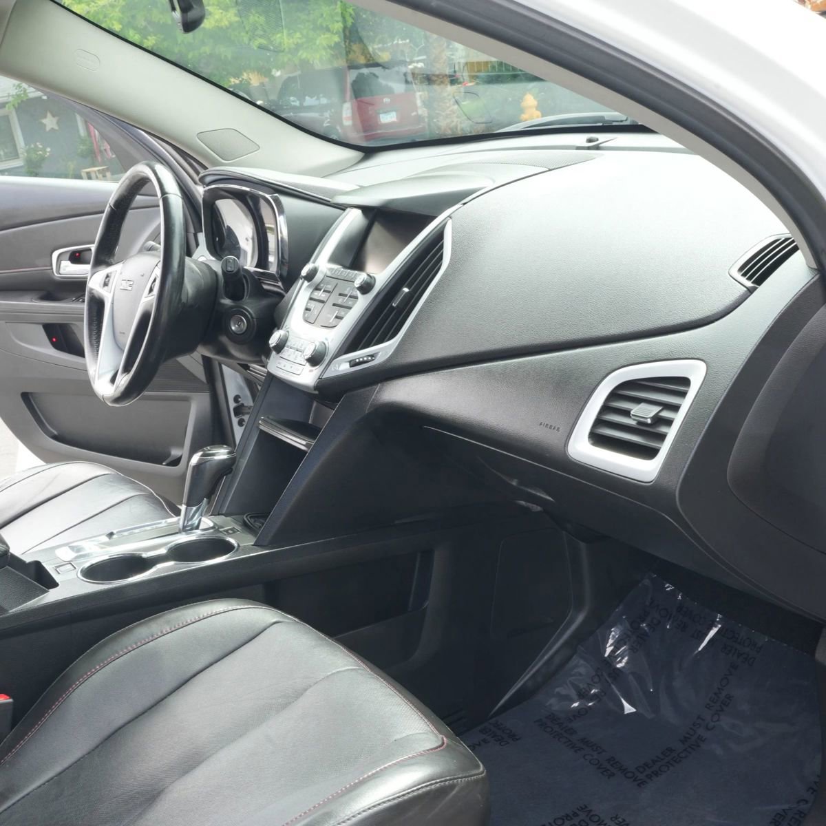 Used 2017 GMC Terrain SLT FWD image 15