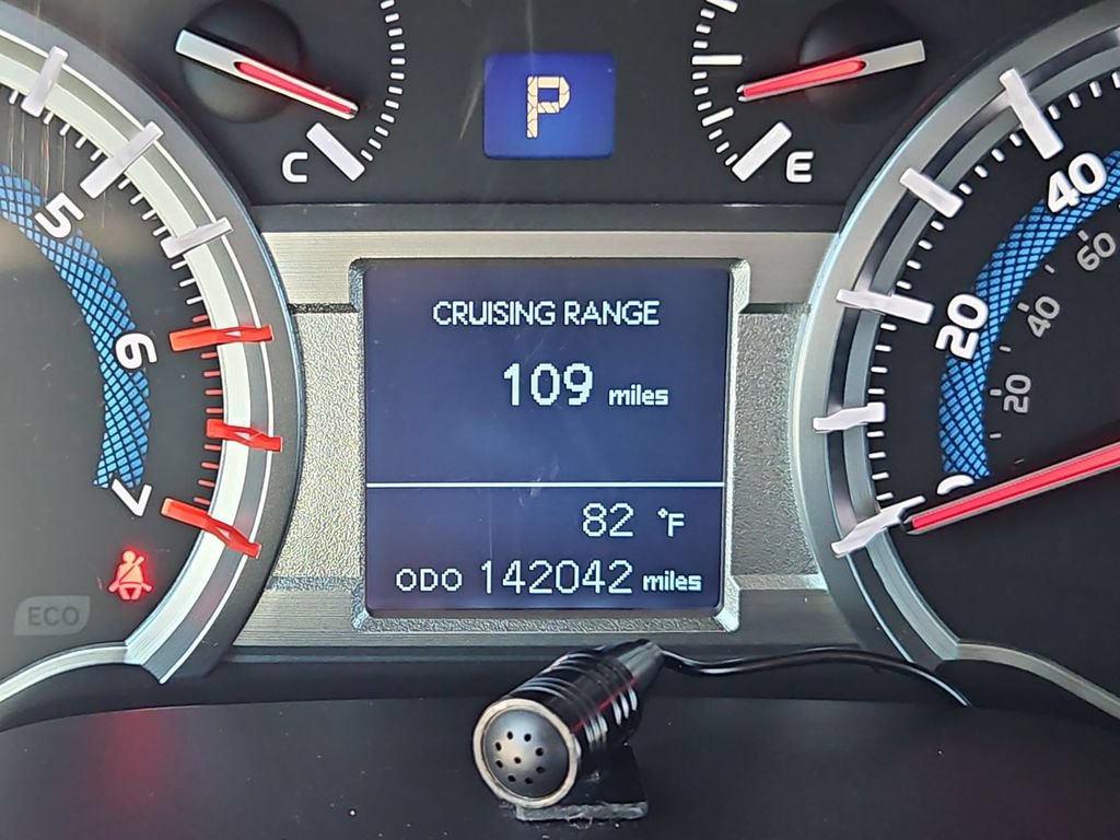 Used 2015 Toyota 4Runner SR5 Premium AWD/4WD image 16