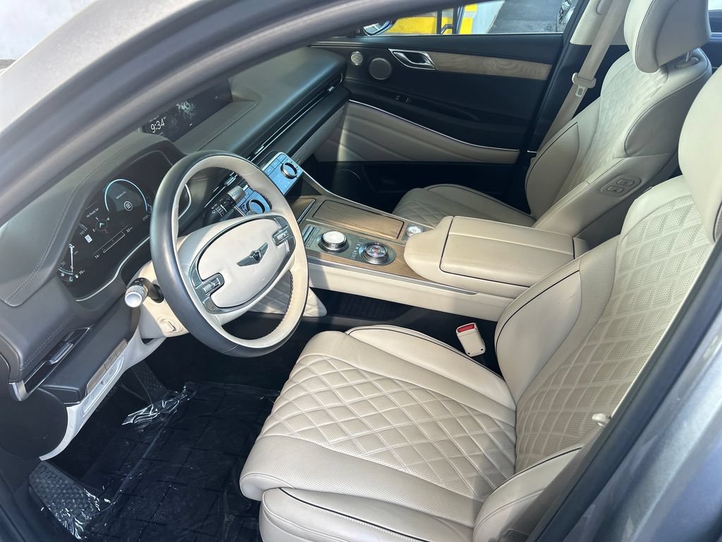 Used 2024 Genesis GV80 3.5T w/ Prestige Package AWD/4WD image 11
