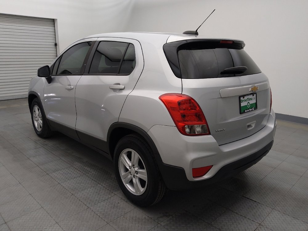 Used 2020 Chevrolet Trax LS w/ Tint and Cruise Package image 5
