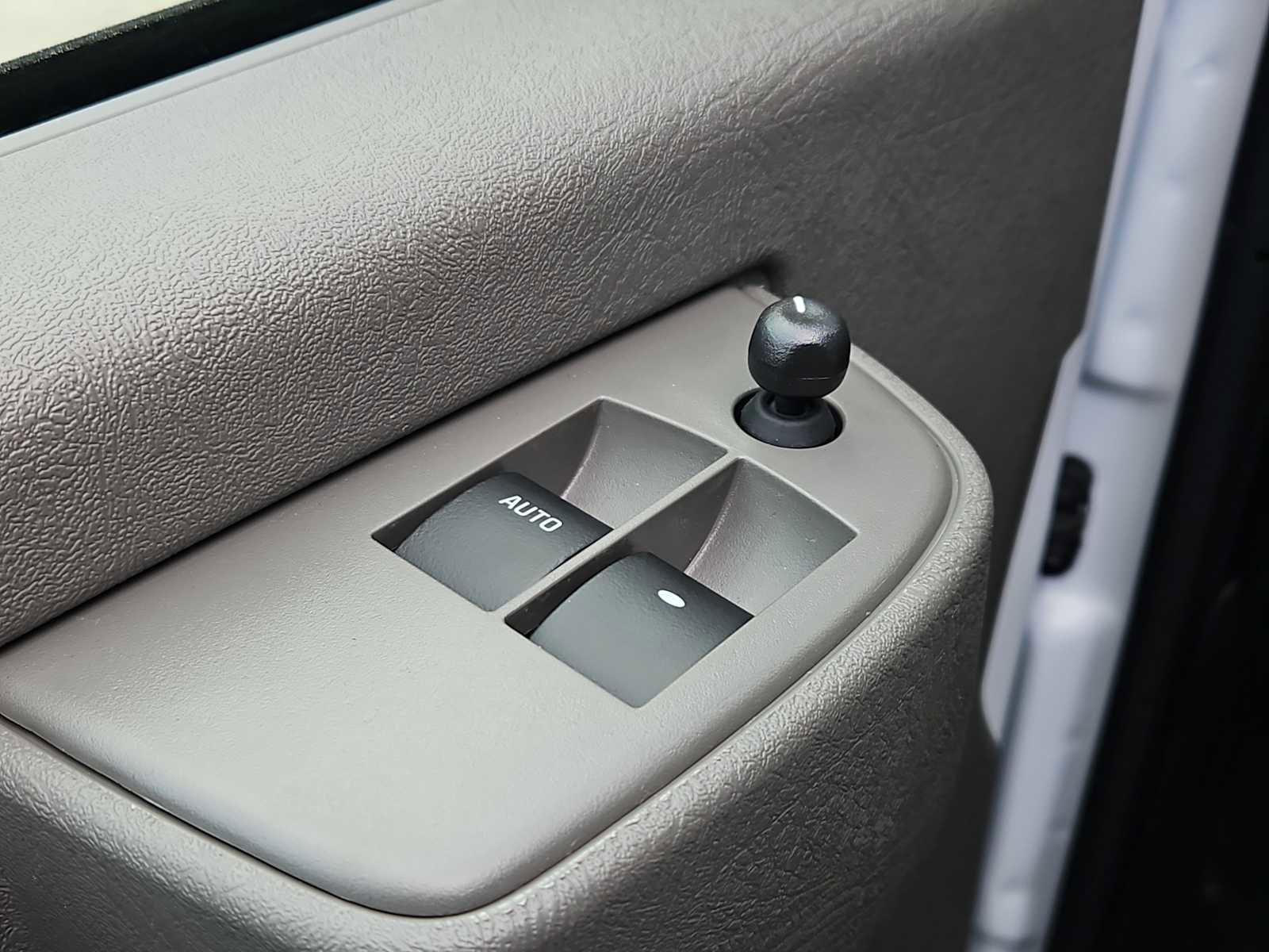 New 2025 Chevrolet Express 2500 w/ Driver Convenience Package image 7