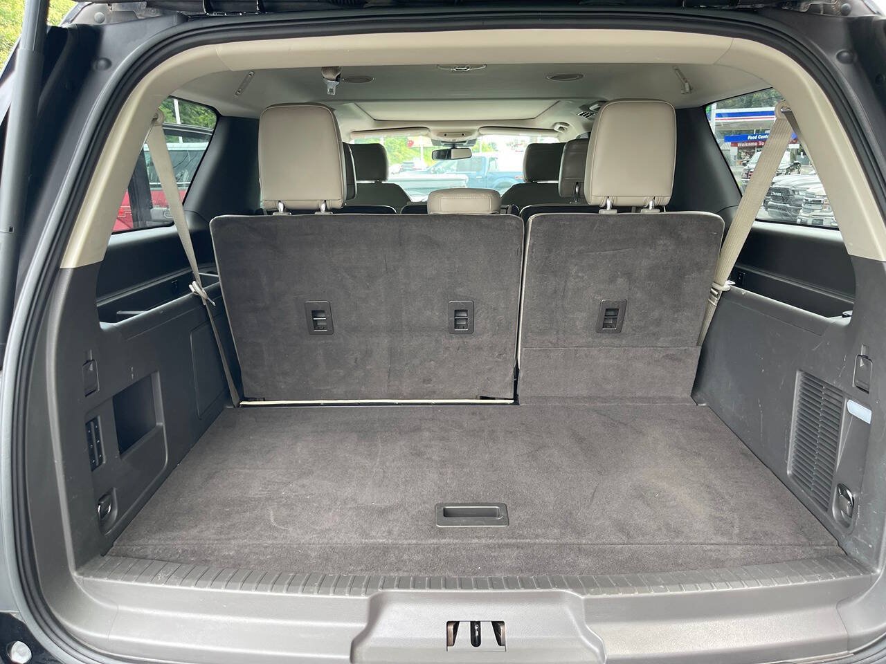 Used 2018 Ford Expedition Max Limited w/ Equipment Group 302A AWD/4WD image 30
