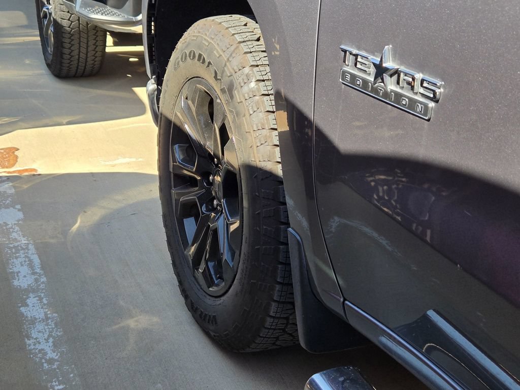 Used 2021 Chevrolet Silverado 1500 LT RWD image 18