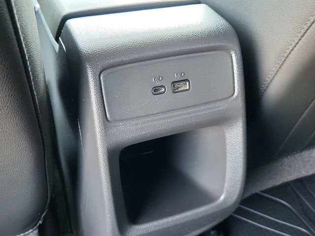 Used 2024 Chevrolet Trax LT w/ Driver Confidence Package FWD image 28