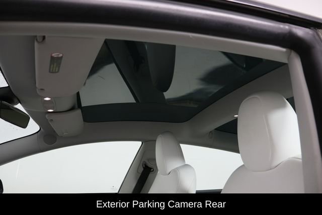 Used 2023 Tesla Model 3 Standard Range image 16